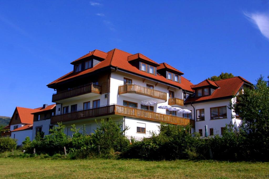 Rhoen-Hotel Sonnenhof - Restaurant & Cafe Попенхаузен Екстериор снимка